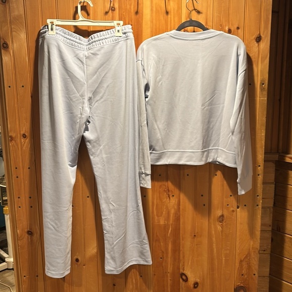 New ATHLETA seasoft set - Picture 6 of 8